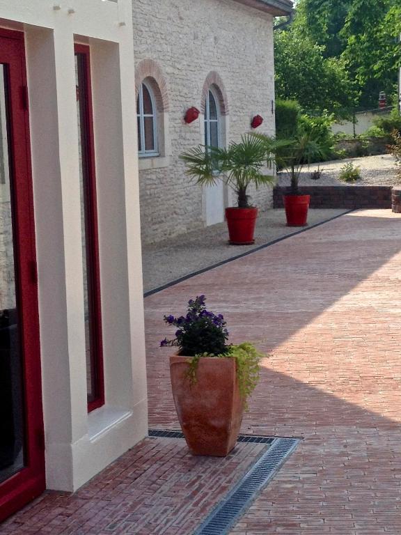 Logis Hostellerie La Chaumiere Arsonval Bagian luar foto